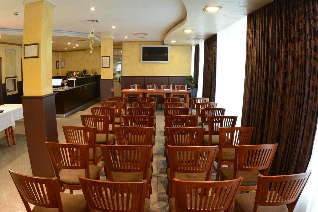 Hotel Afrodita Пловдив Экстерьер фото