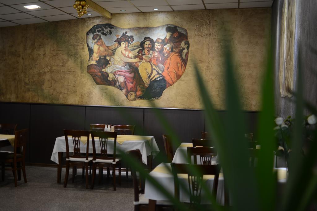 Hotel Afrodita Пловдив Экстерьер фото